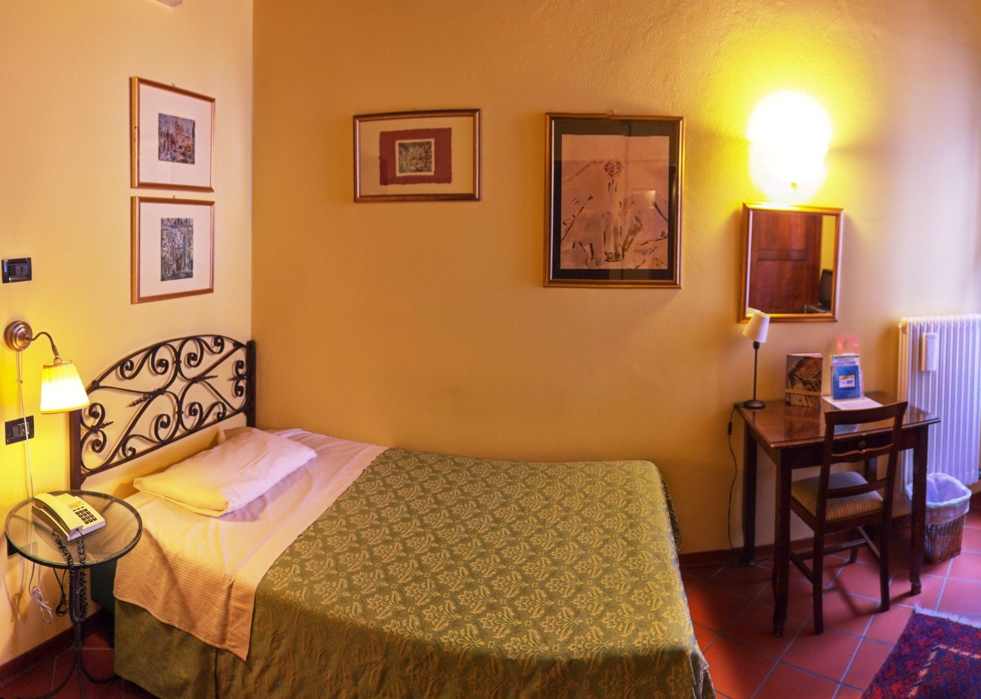Hotel De Prati Ferrara Ngoại thất bức ảnh