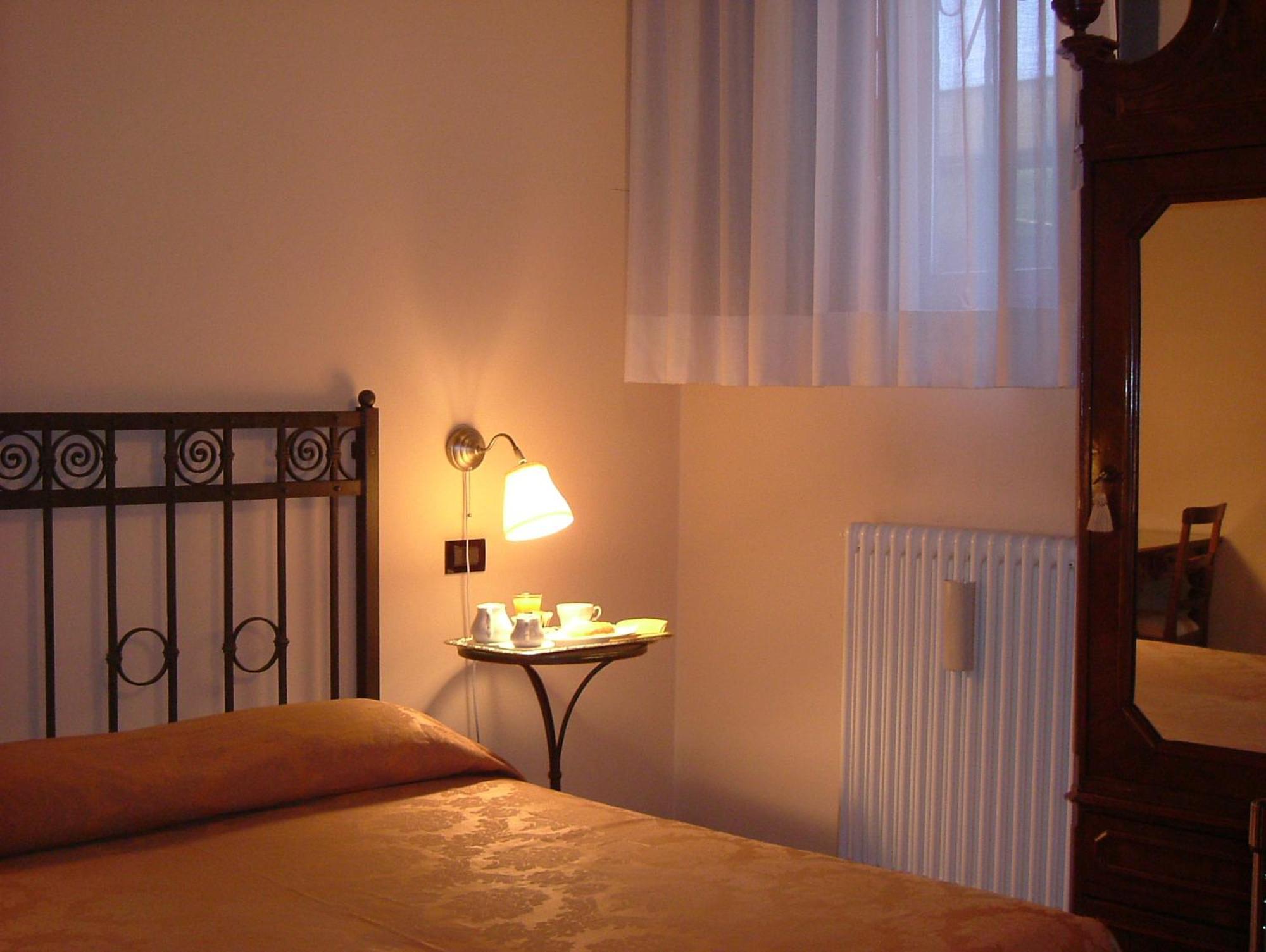 Hotel De Prati Ferrara Ngoại thất bức ảnh