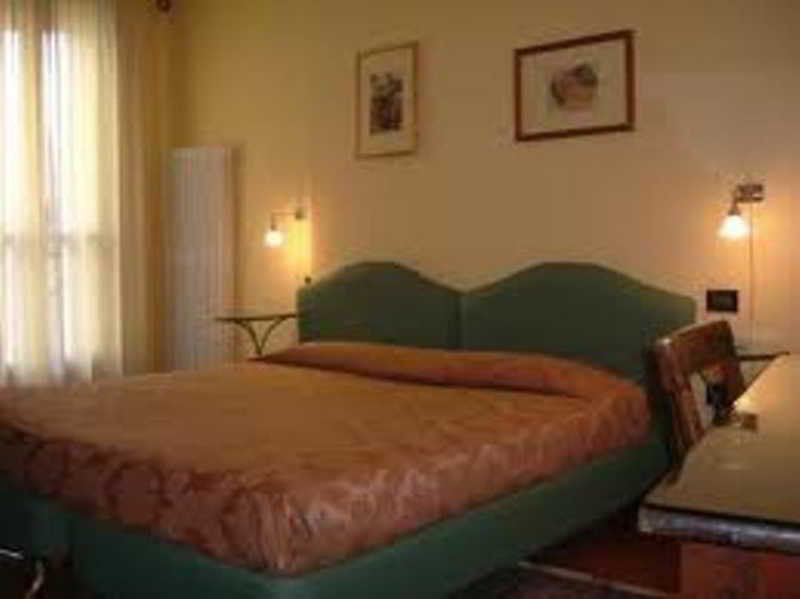 Hotel De Prati Ferrara Ngoại thất bức ảnh